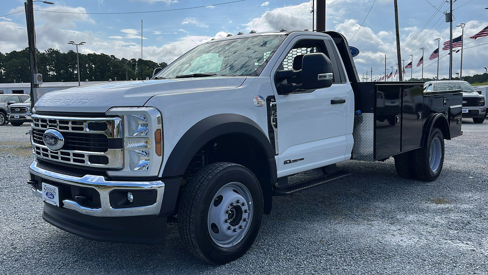 2024 Ford Super Duty F-550 DRW XL 3