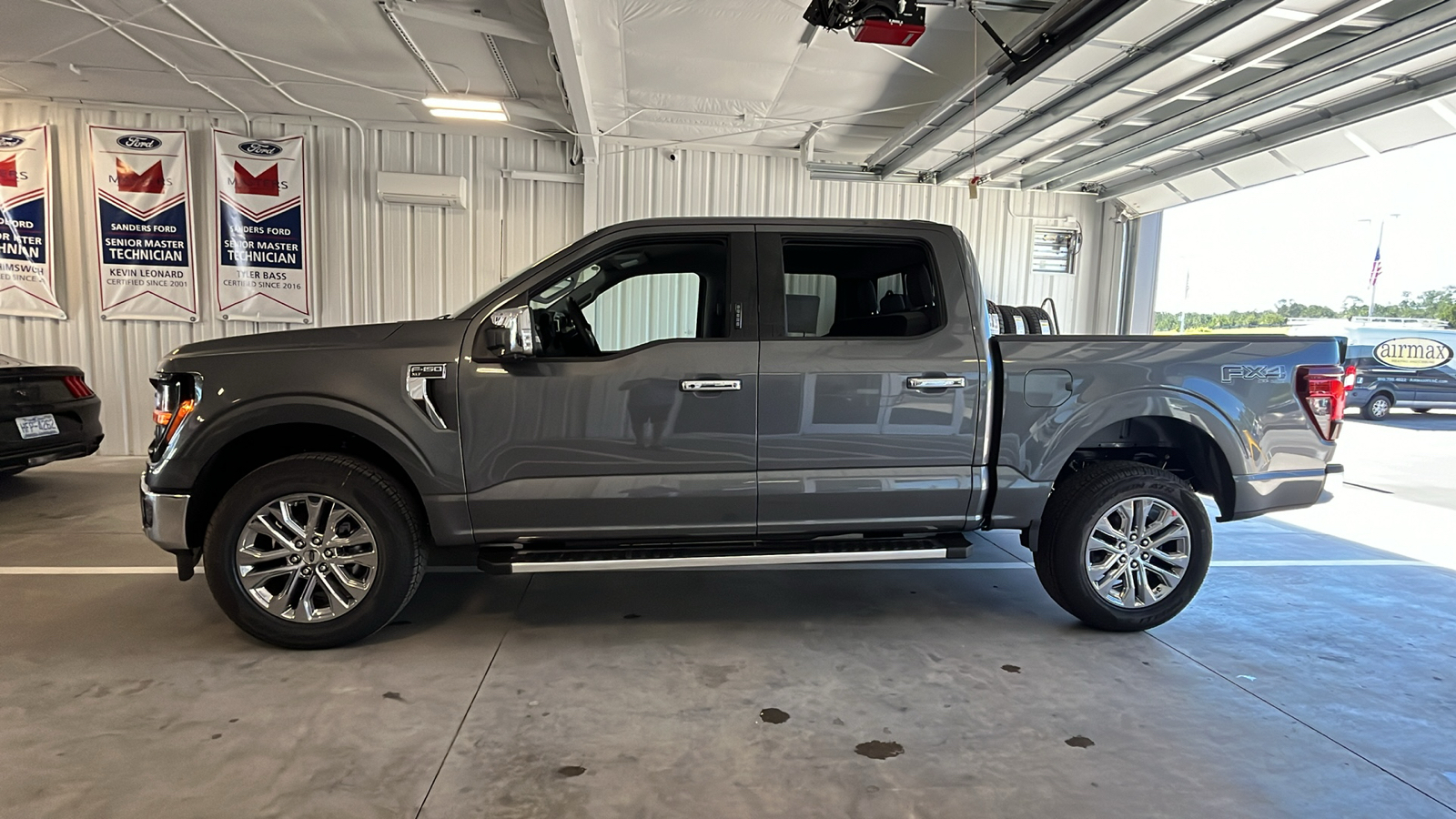 2024 Ford F-150 XLT 4