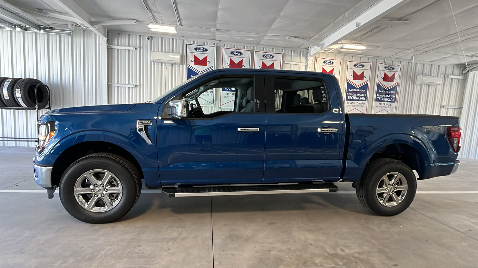 2024 Ford F-150 XLT 4