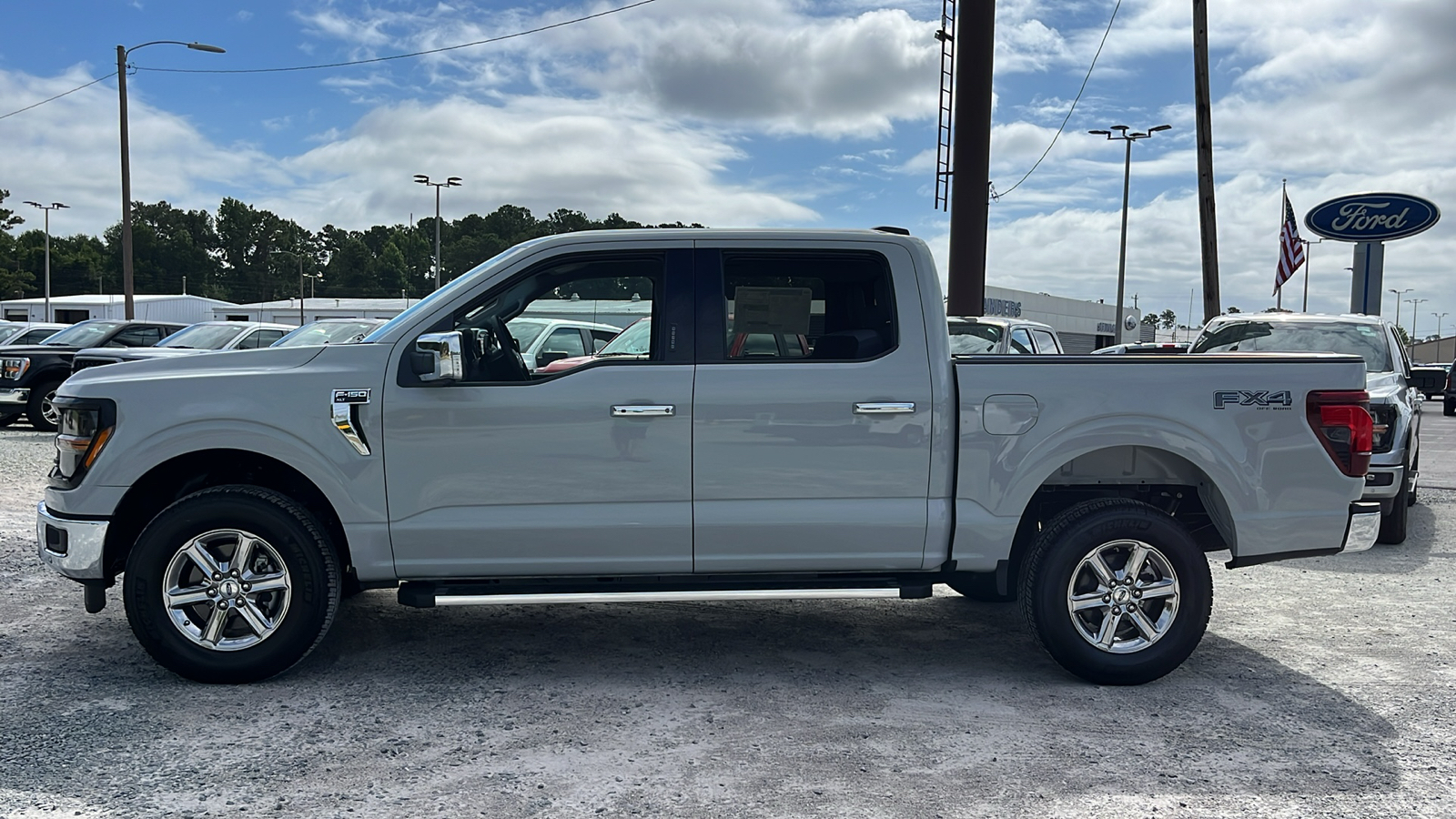 2024 Ford F-150 XLT 4