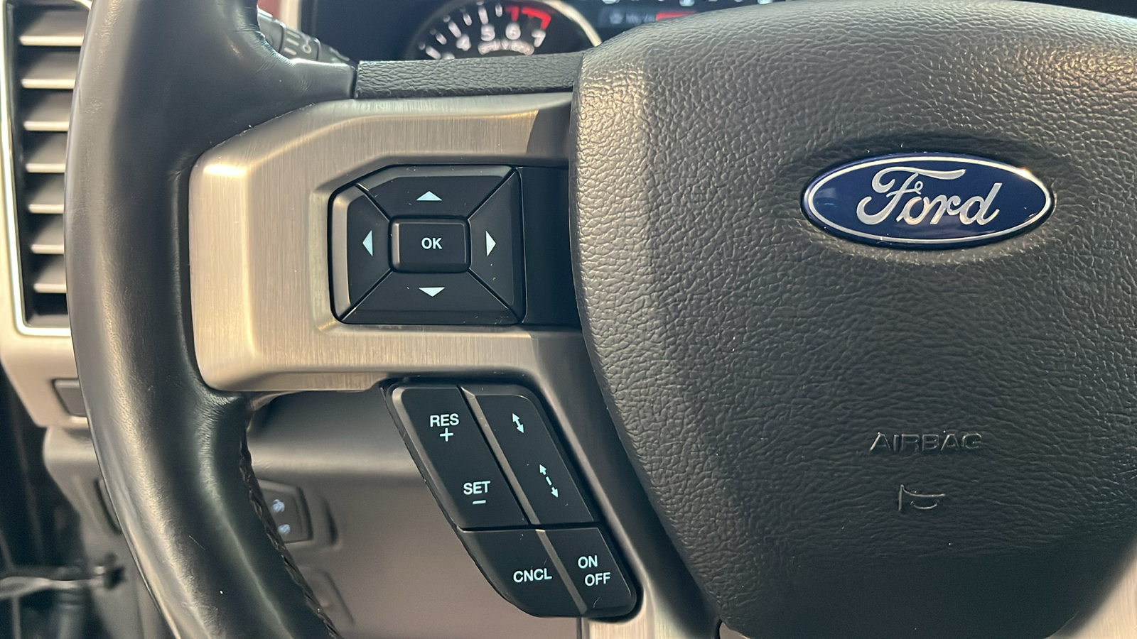 2019 Ford F-150  11