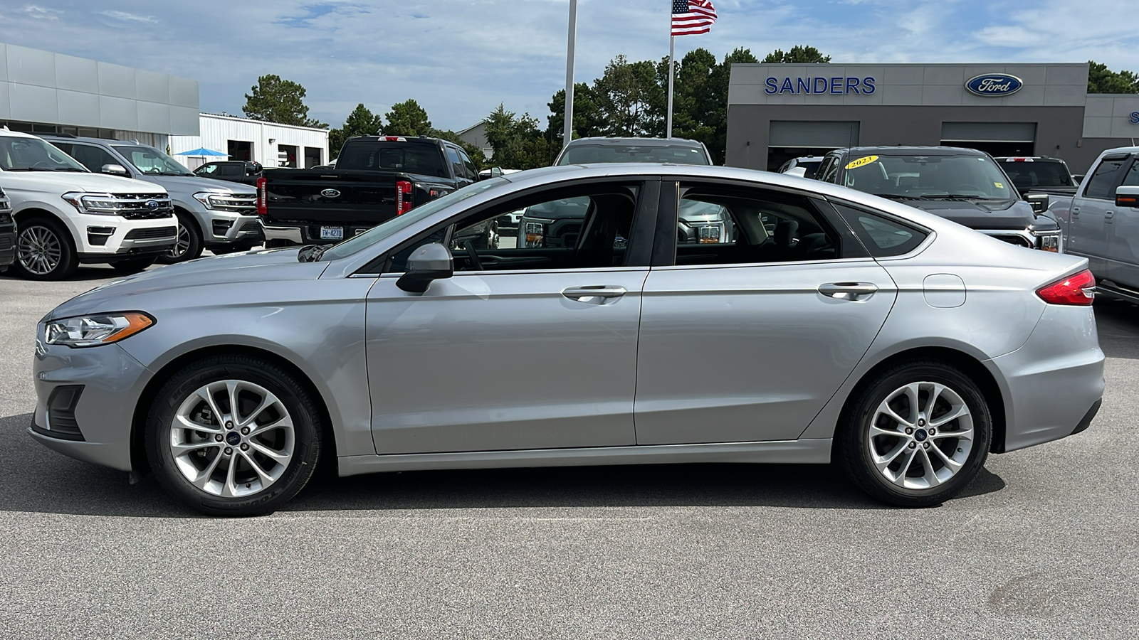 2020 Ford Fusion SE 4