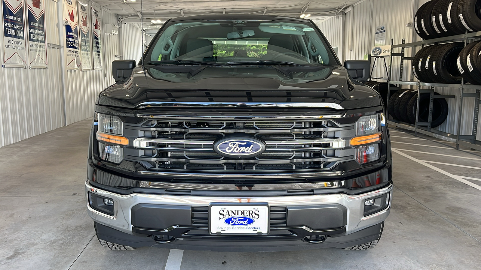 2024 Ford F-150 XLT 2