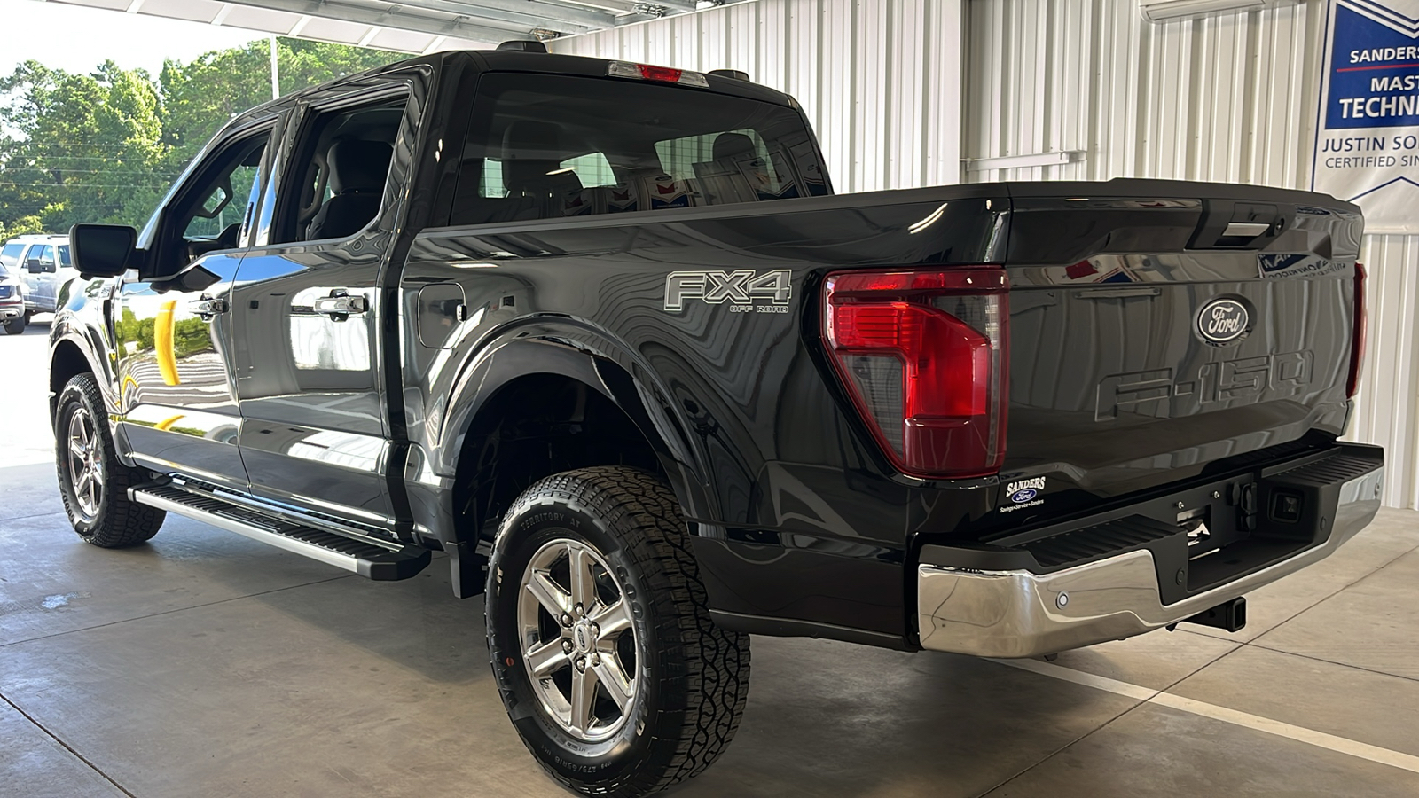 2024 Ford F-150 XLT 25