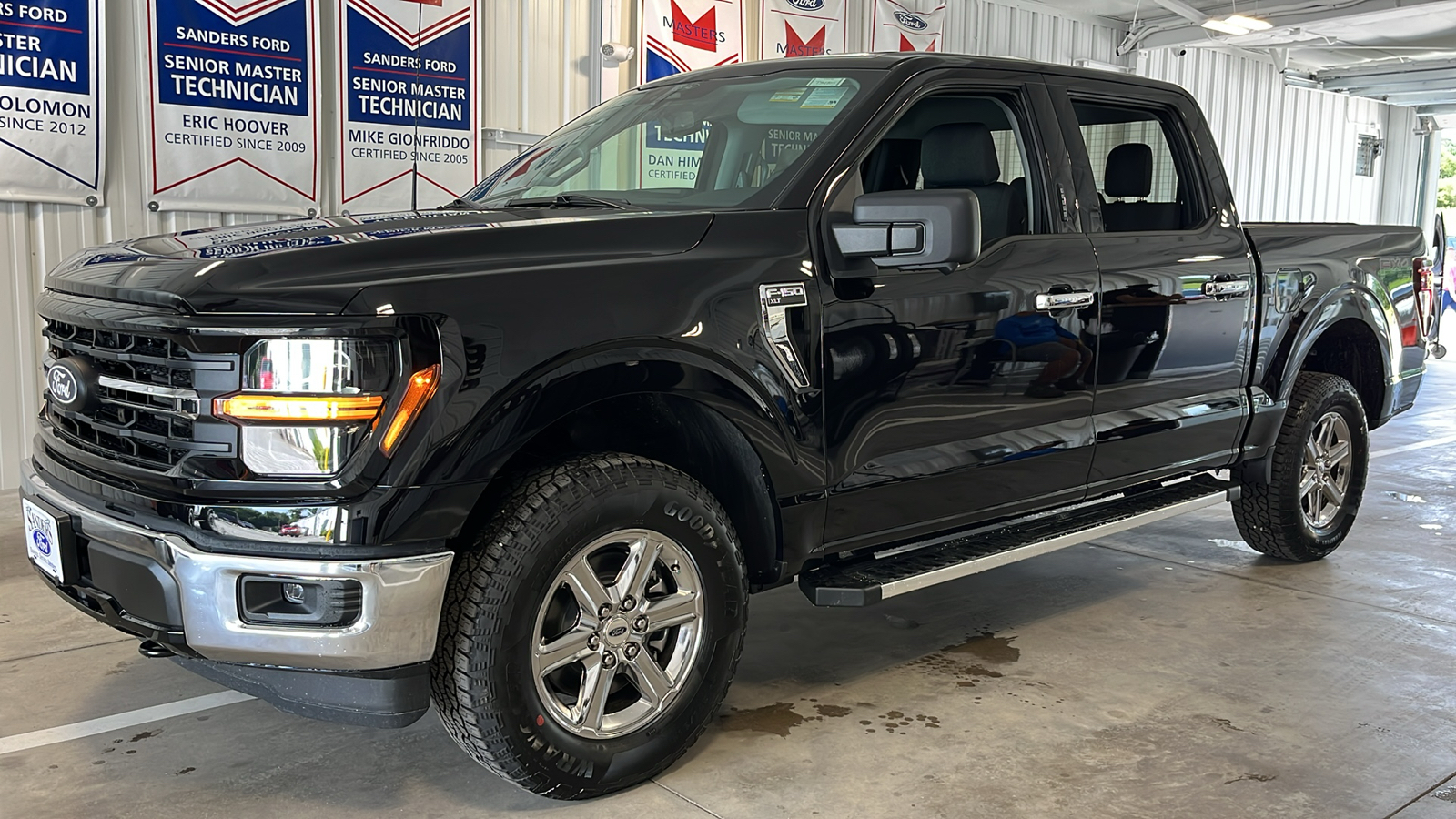 2024 Ford F-150 XLT 3