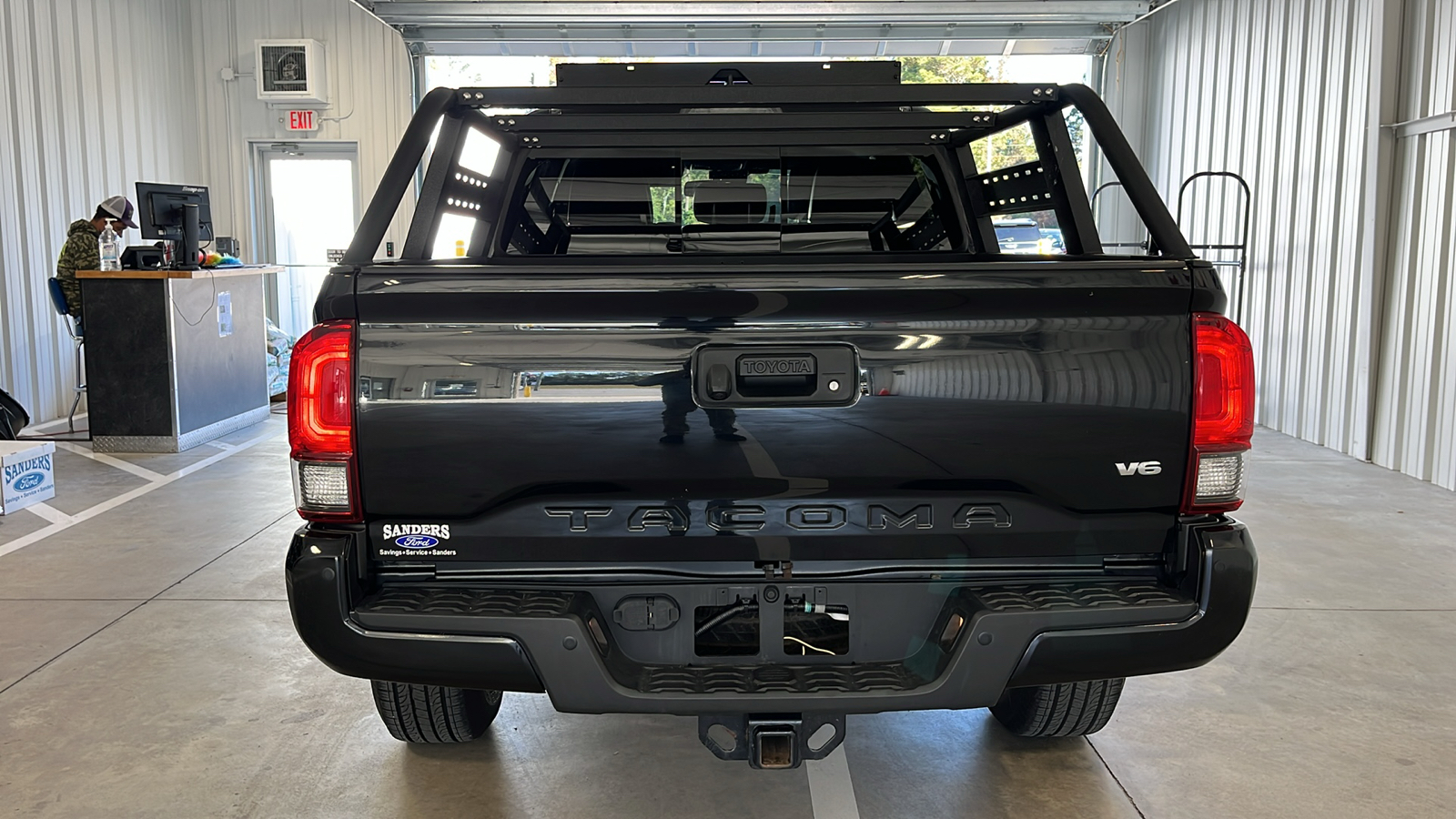 2018 Toyota Tacoma  22