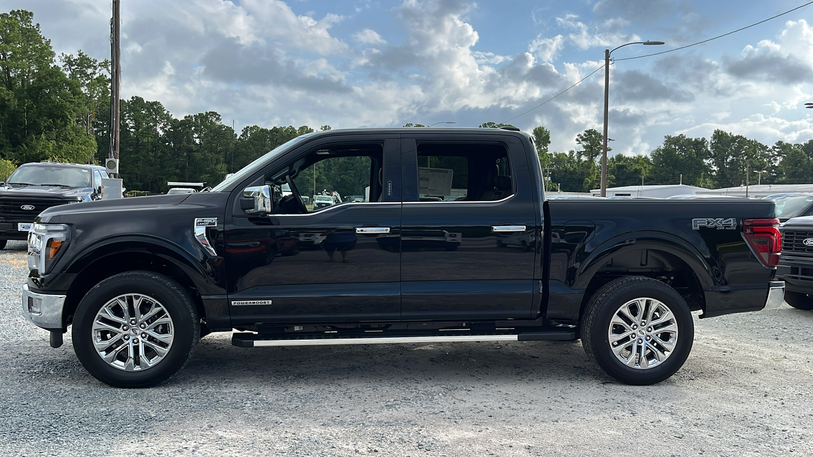 2024 Ford F-150 LARIAT 4