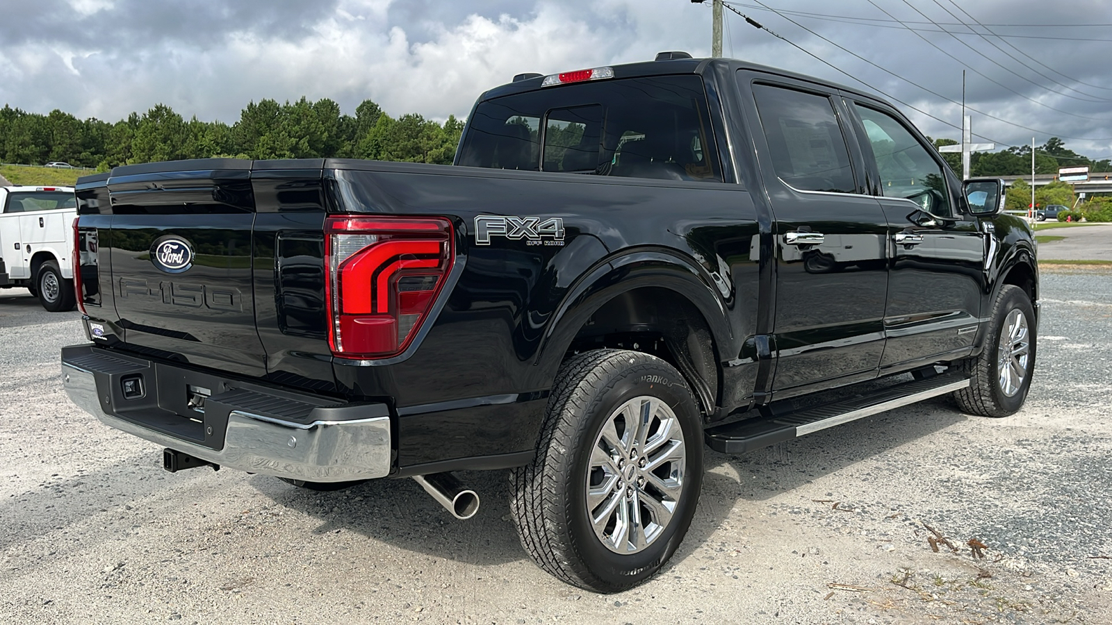 2024 Ford F-150 LARIAT 30