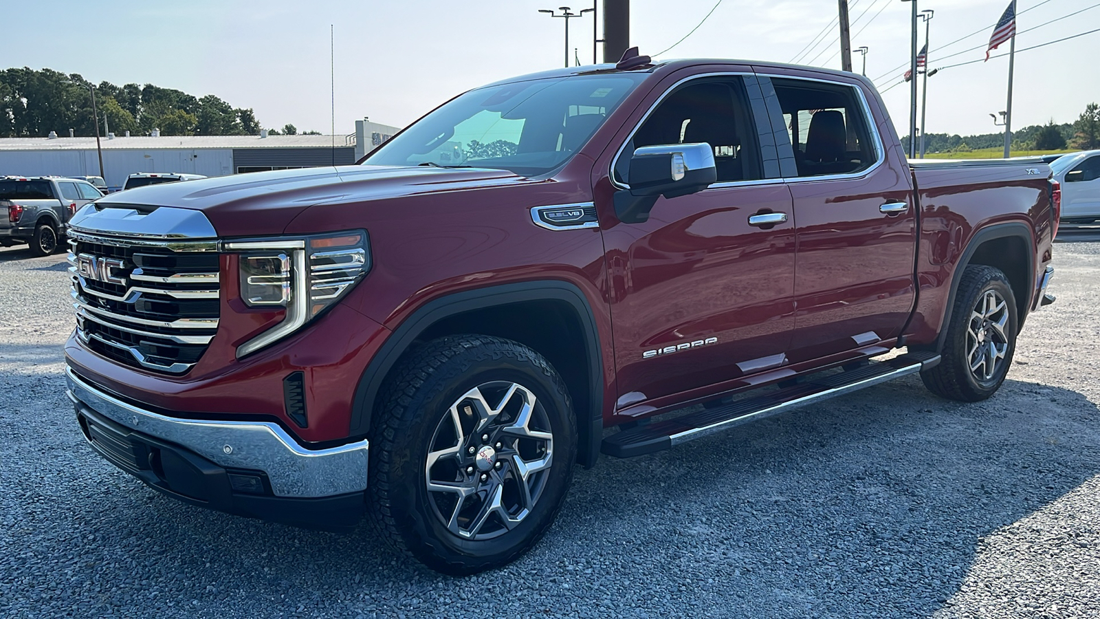 2022 GMC Sierra 1500 SLT 3