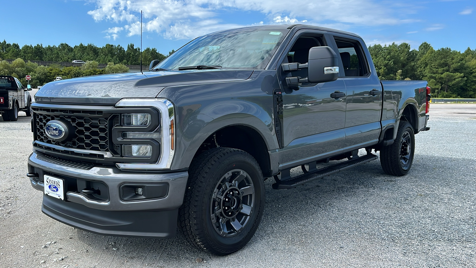 2024 Ford Super Duty F-250 SRW XL 3