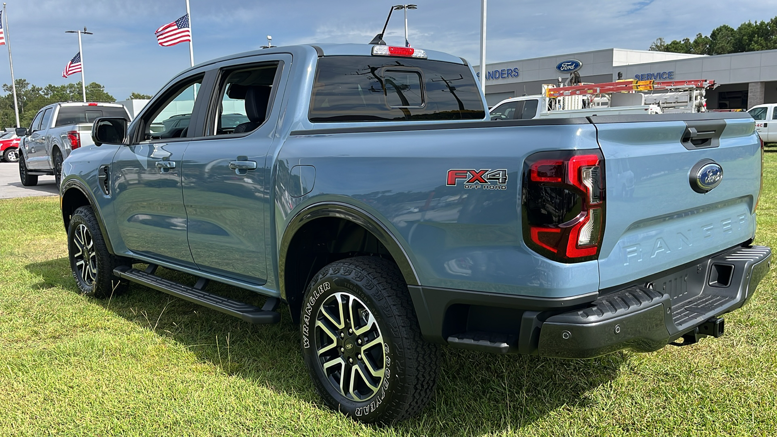 2024 Ford Ranger LARIAT 22