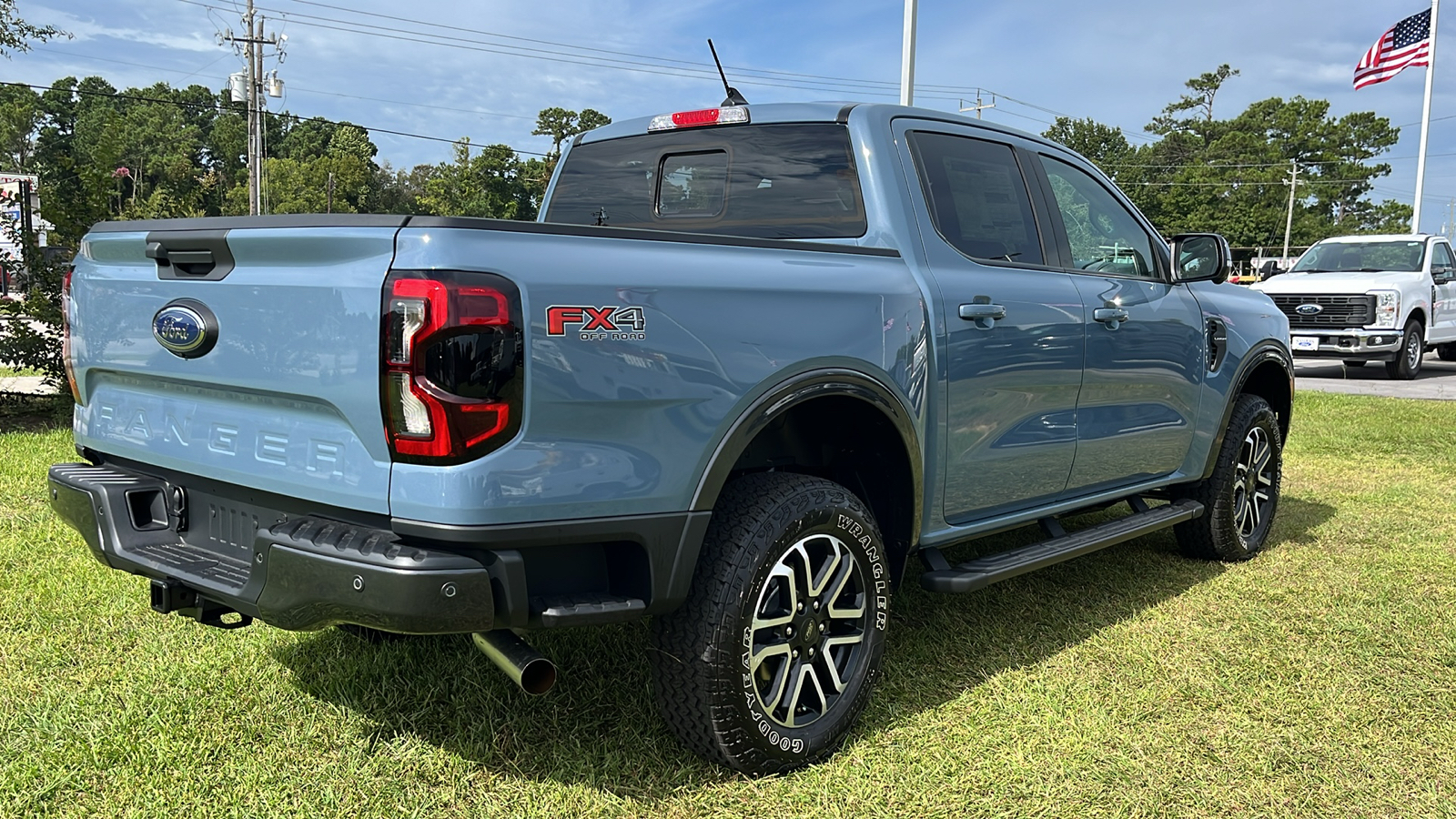 2024 Ford Ranger LARIAT 24