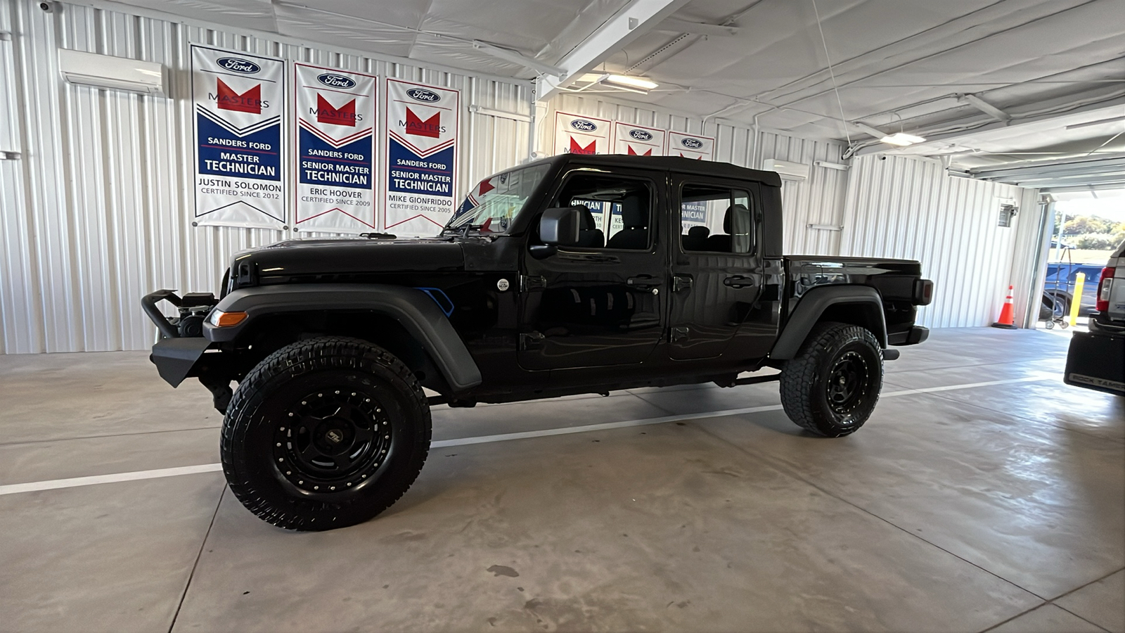 2020 Jeep Gladiator Sport 4