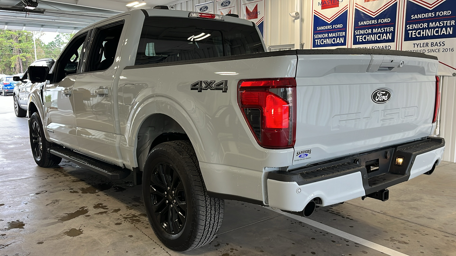 2024 Ford F-150 XLT 24