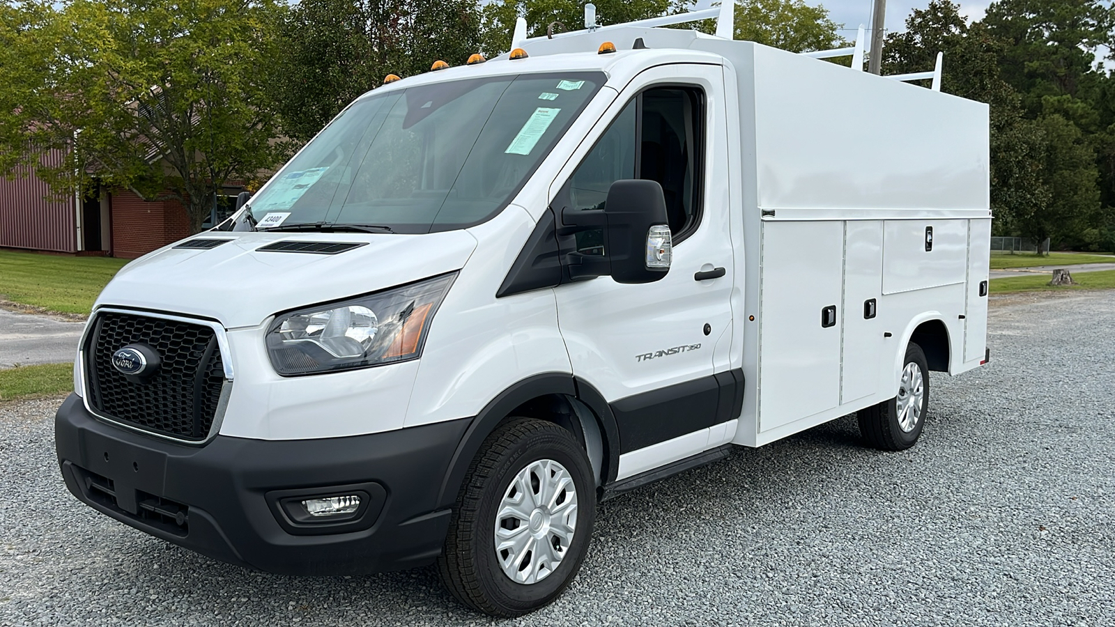 2024 Ford Transit Cutaway T350 3