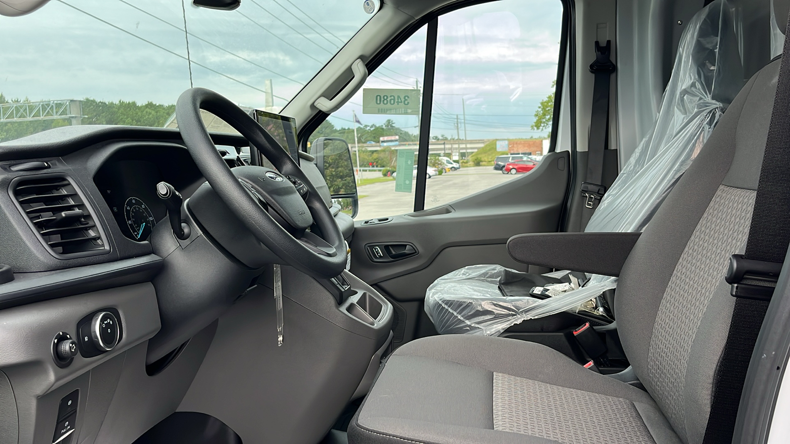 2024 Ford Transit Cutaway T350 5