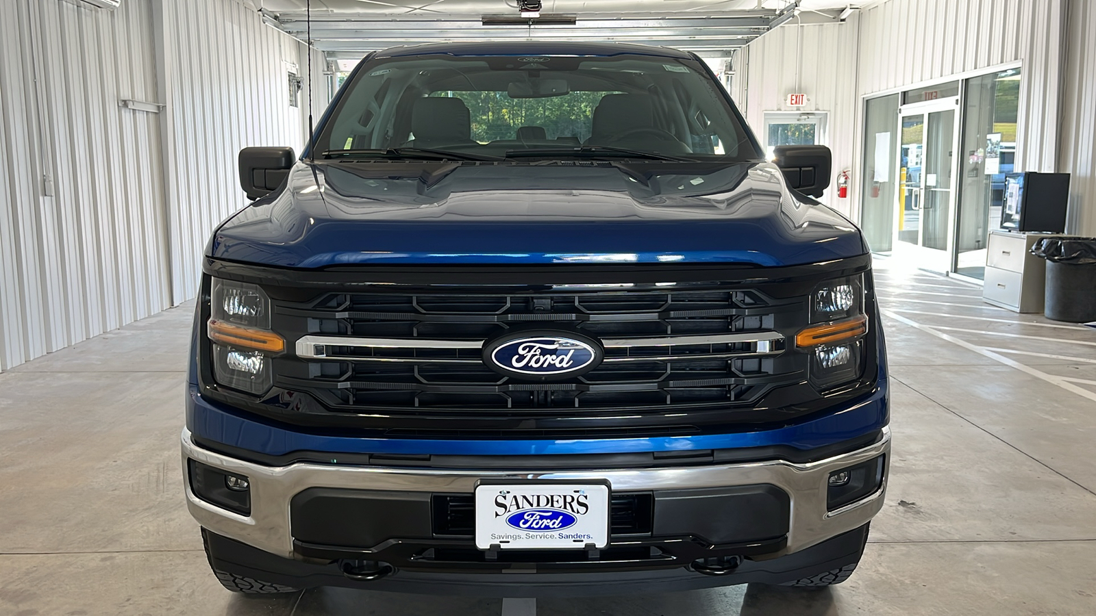 2024 Ford F-150 XLT 2