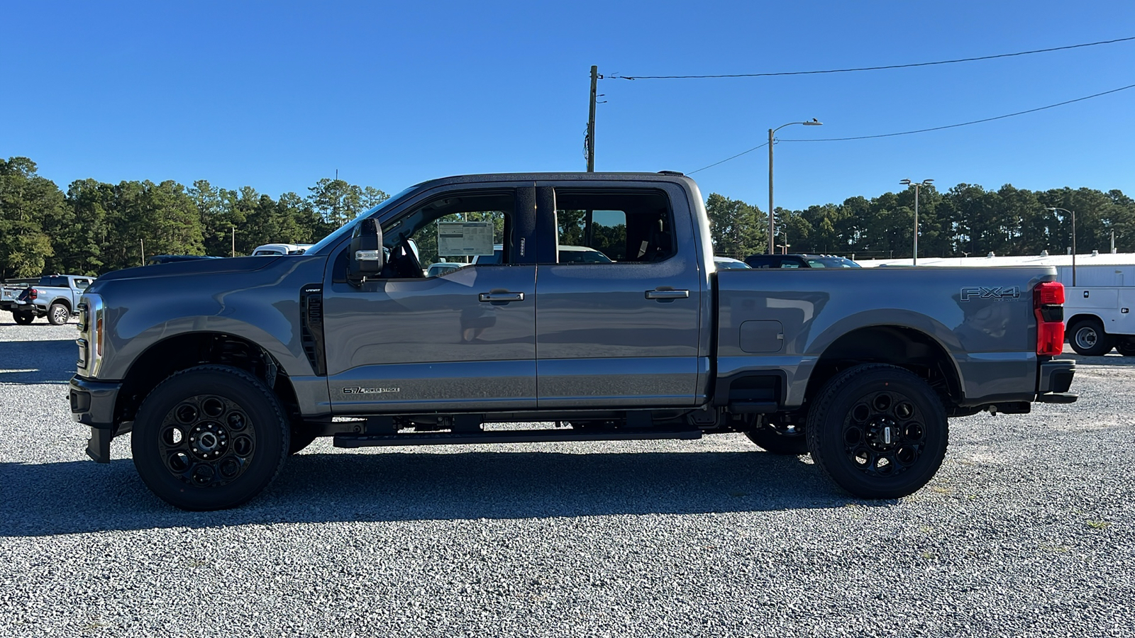 2024 Ford Super Duty F-250 SRW LARIAT 4