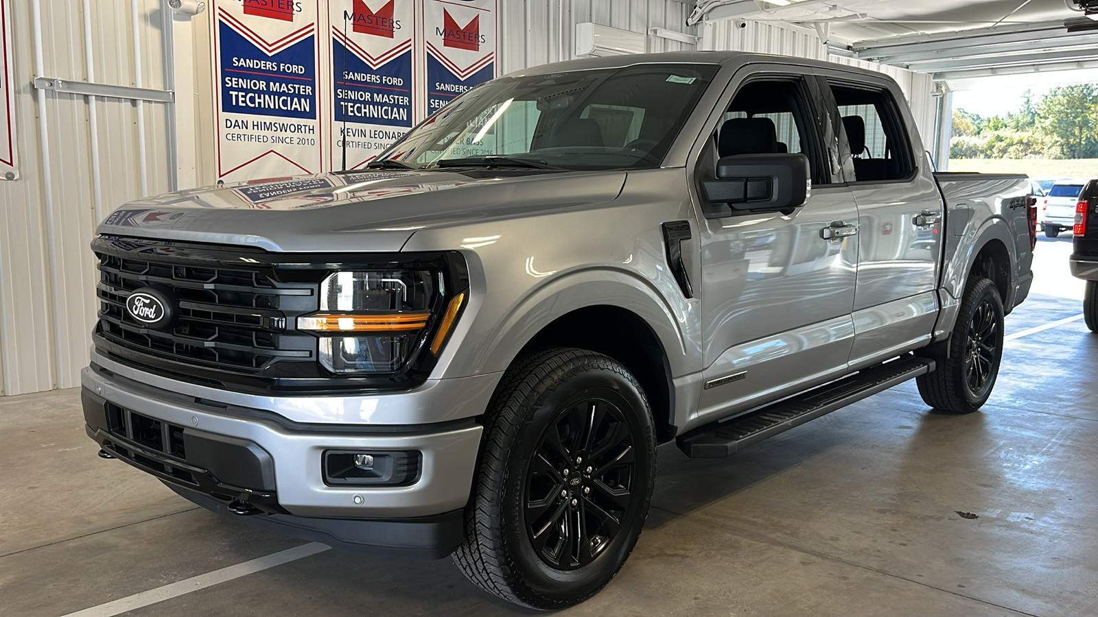 2024 Ford F-150 XLT 3