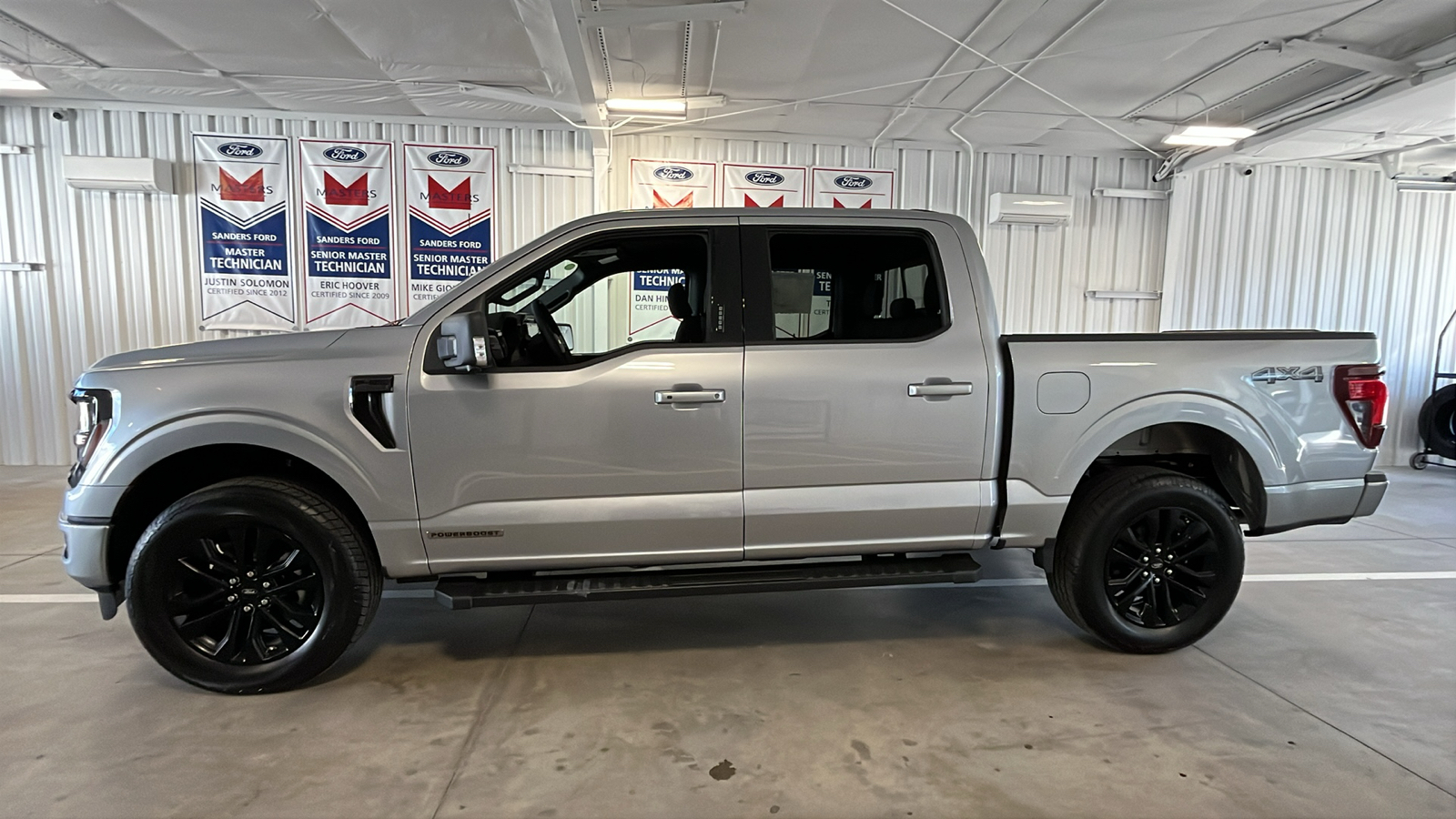 2024 Ford F-150 XLT 4