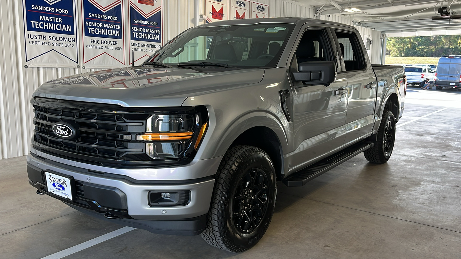 2024 Ford F-150 XLT 3