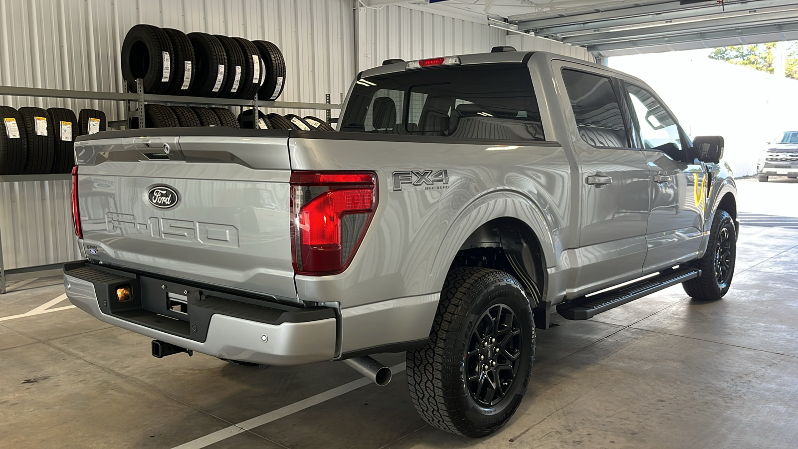 2024 Ford F-150 XLT 28