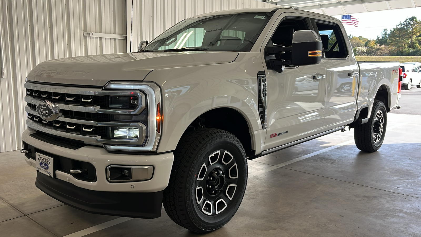 2024 Ford Super Duty F-250 SRW Platinum 3