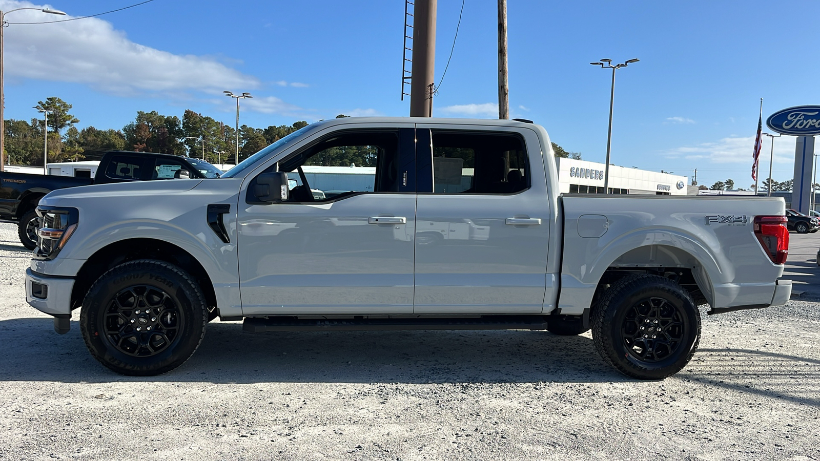 2024 Ford F-150 XLT 4