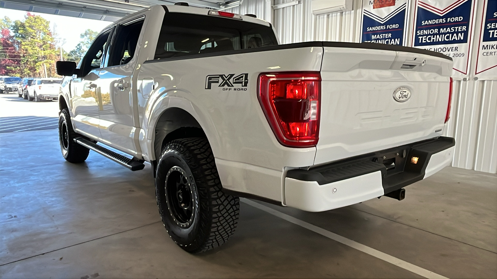 2023 Ford F-150 XL 25