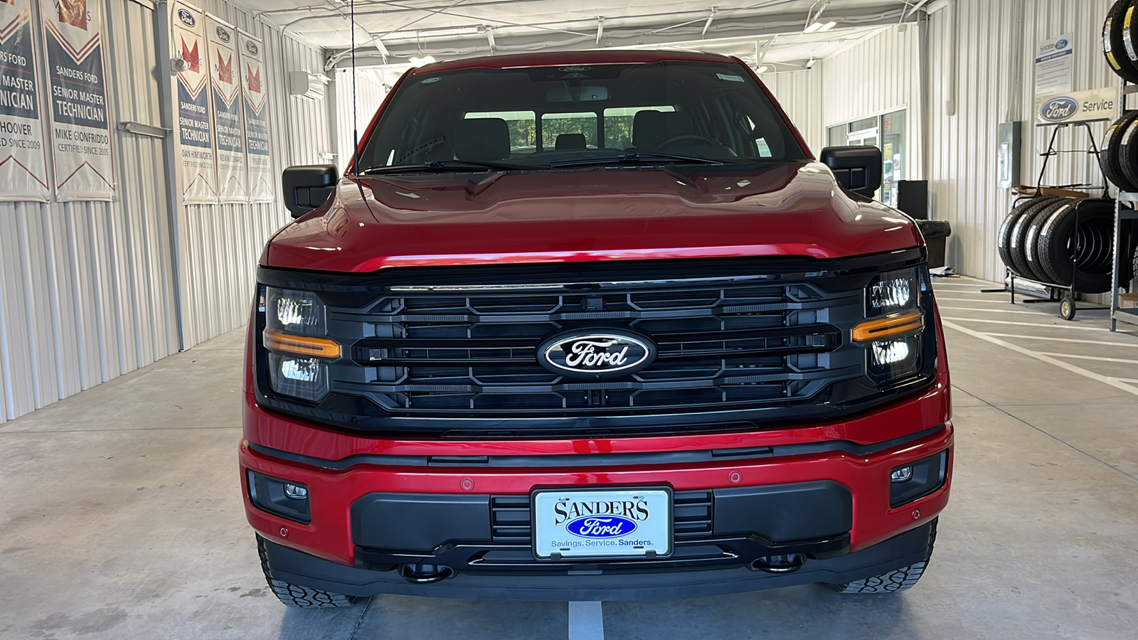 2024 Ford F-150 XLT 2