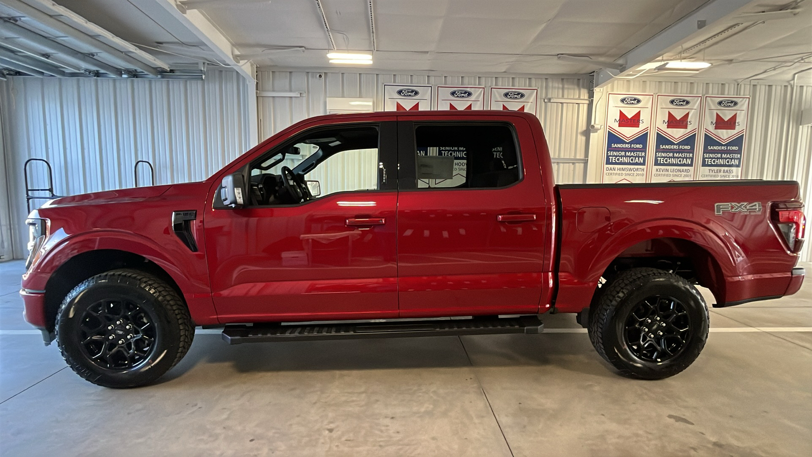 2024 Ford F-150 XLT 4