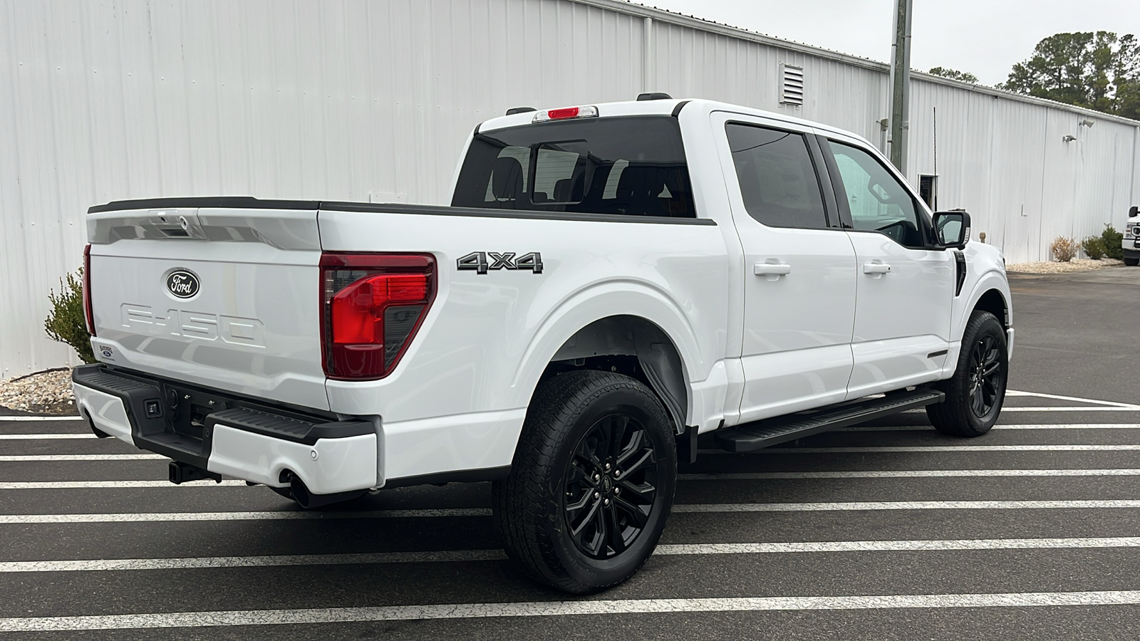 2024 Ford F-150 XLT 28