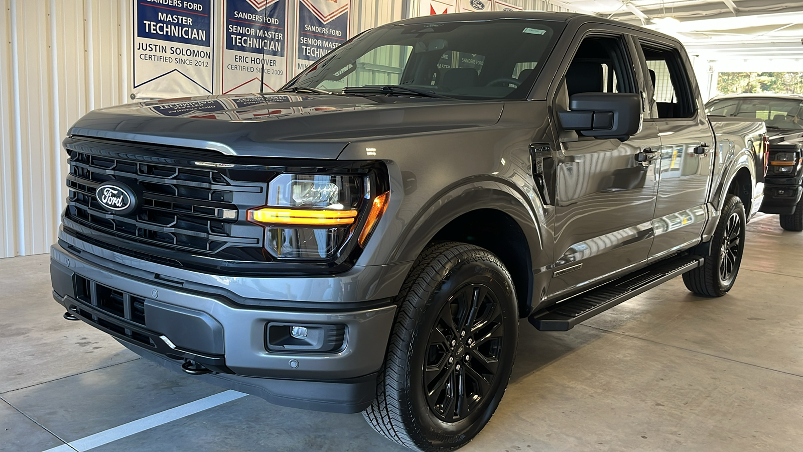 2024 Ford F-150 XLT 3