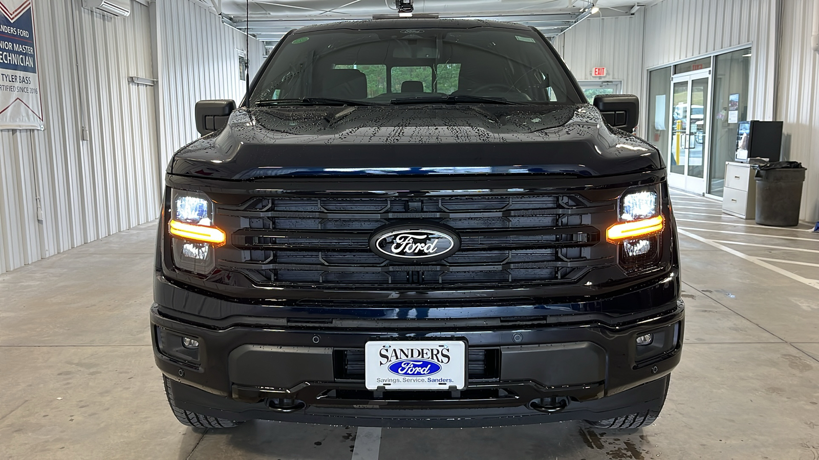 2024 Ford F-150 XLT 2