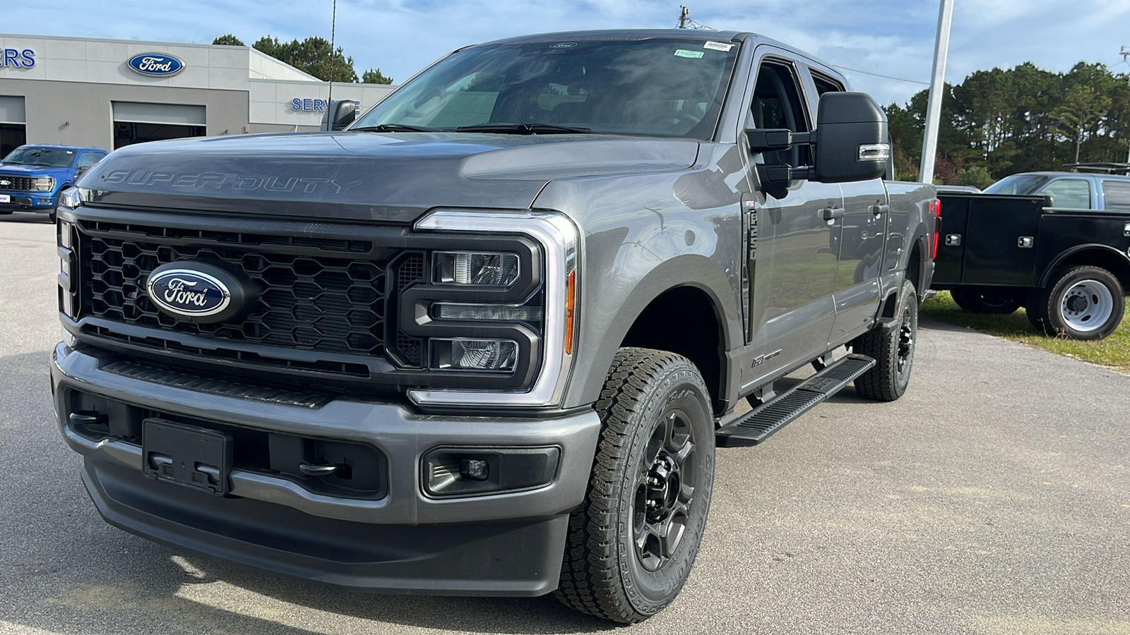 2024 Ford Super Duty F-250 SRW XL 3