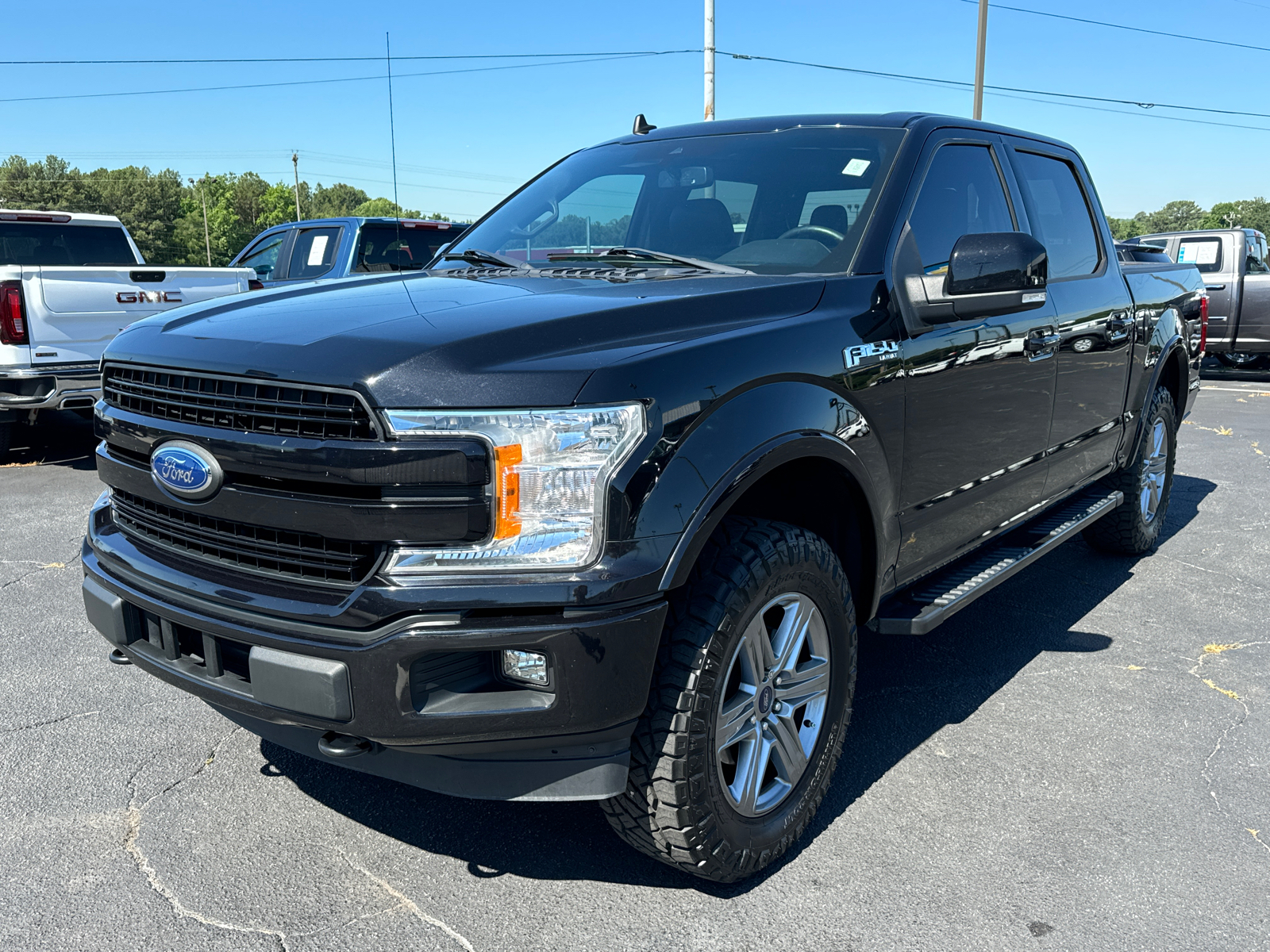 2019 Ford F-150 Lariat 2