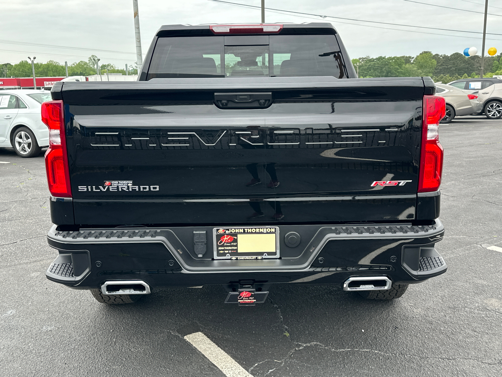 2024 Chevrolet Silverado 1500 RST 8