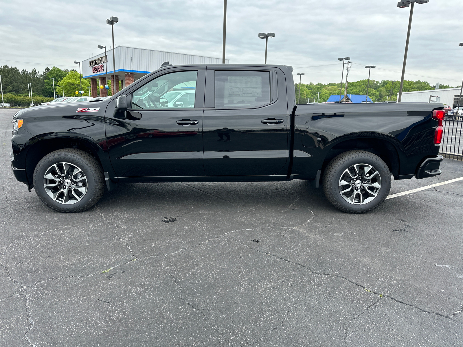 2024 Chevrolet Silverado 1500 RST 10