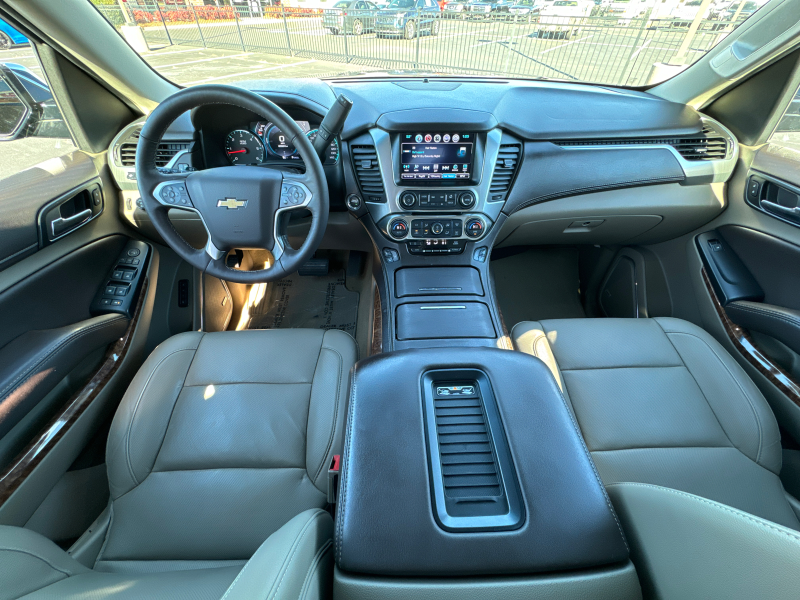 2017 Chevrolet Tahoe Premier 30