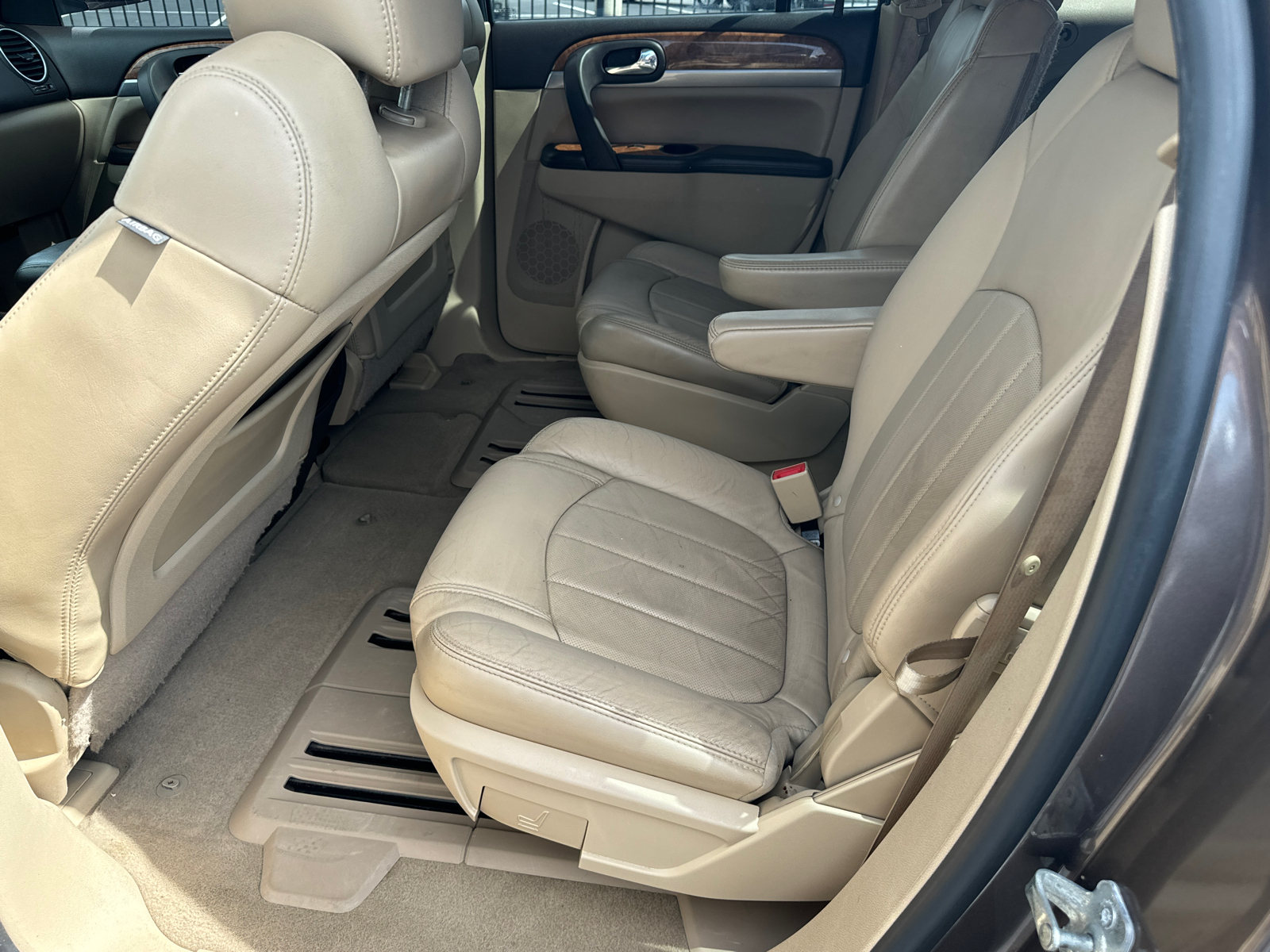 2012 Buick Enclave Leather Group 22