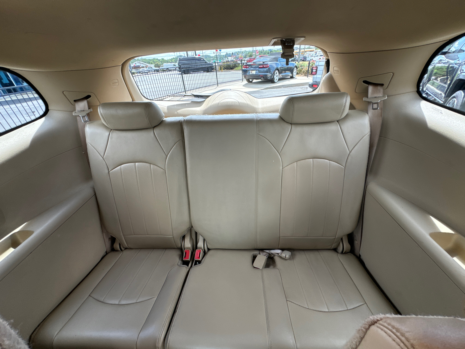 2012 Buick Enclave Leather Group 24