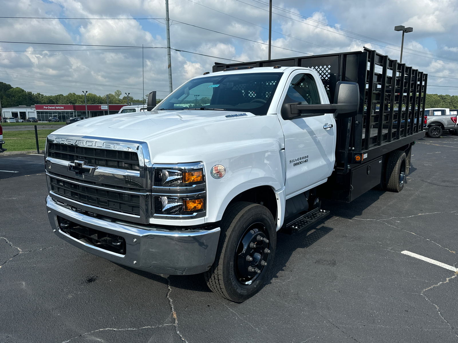 2024 Chevrolet Silverado 4500HD Work Truck 2