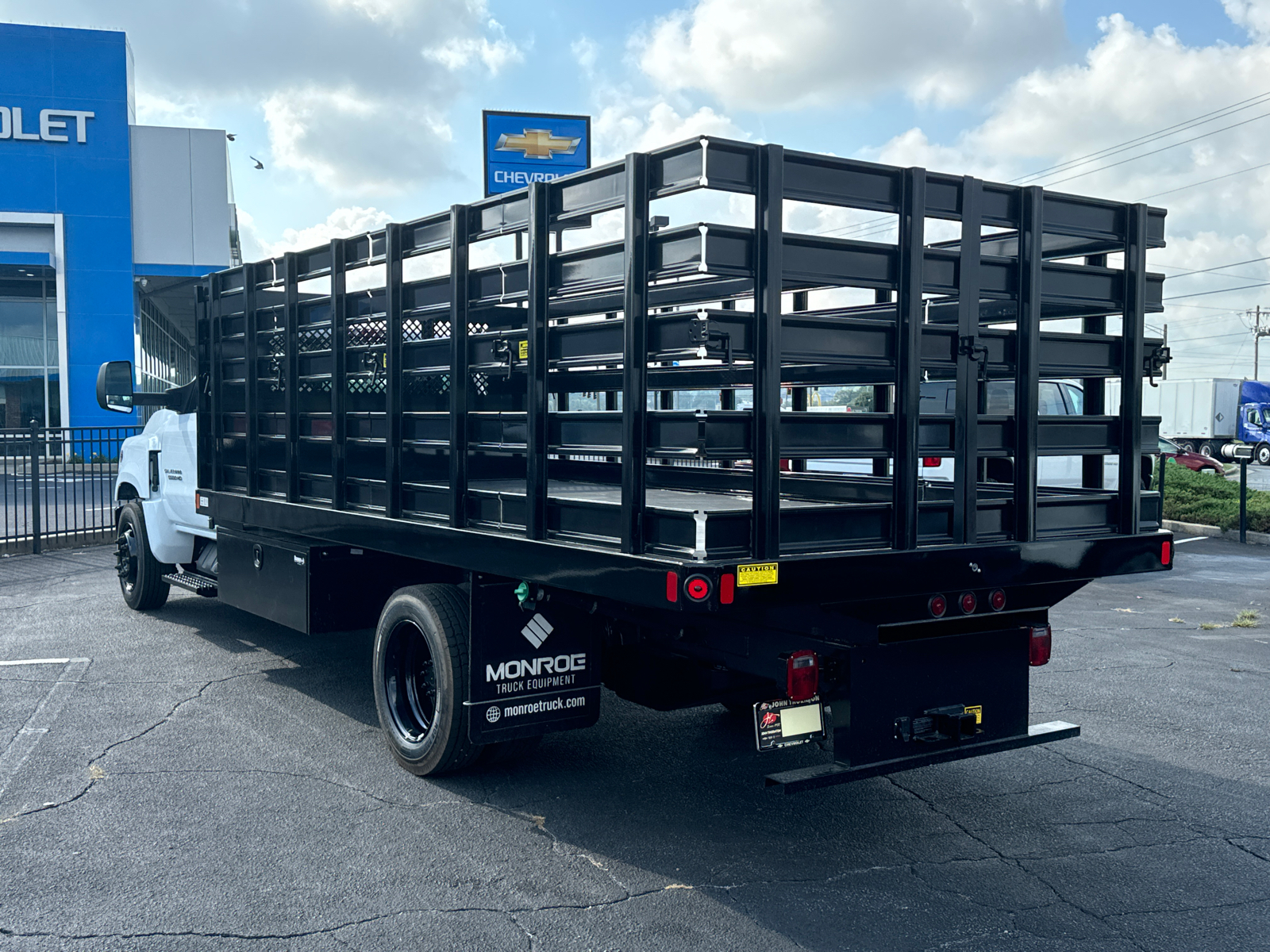 2024 Chevrolet Silverado 4500HD Work Truck 8