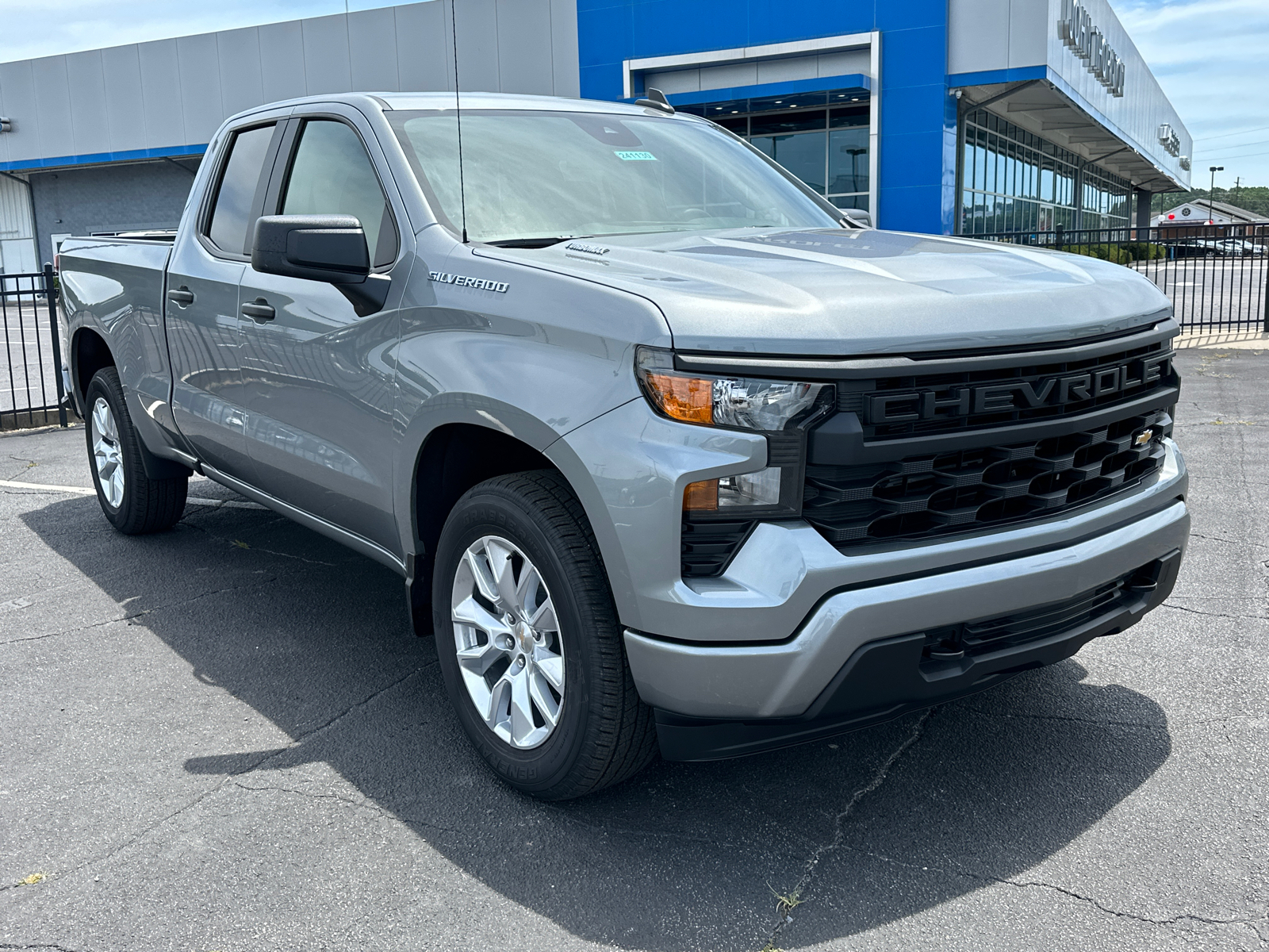 2024 Chevrolet Silverado 1500 Custom 4