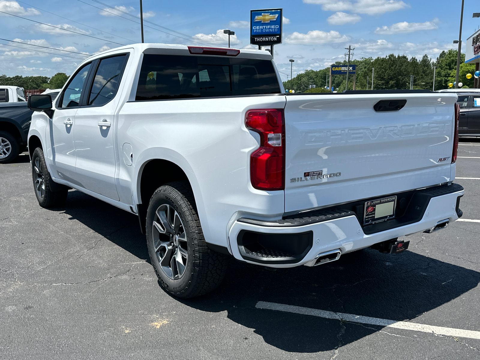 2024 Chevrolet Silverado 1500 RST 8