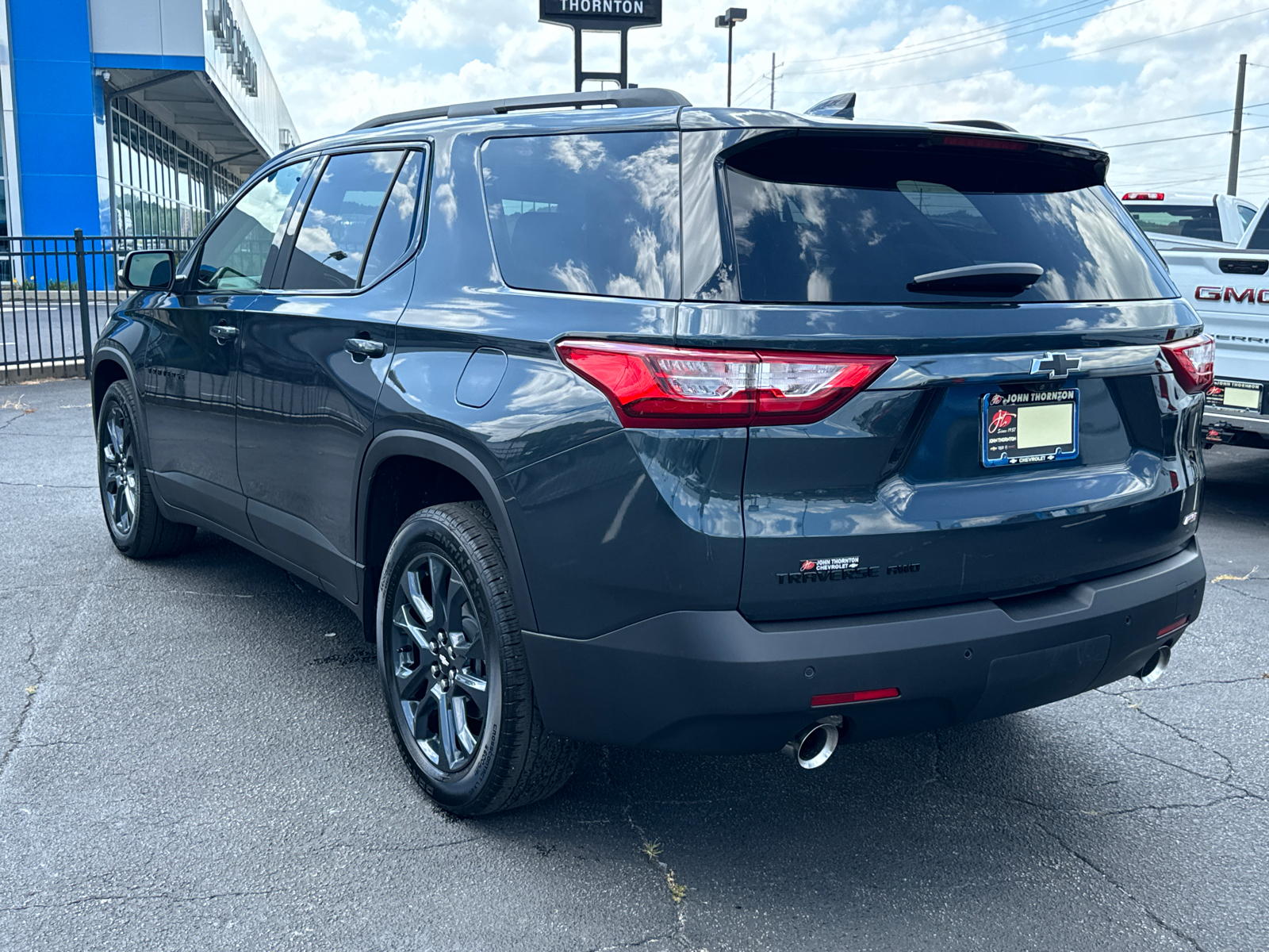 2021 Chevrolet Traverse RS 8