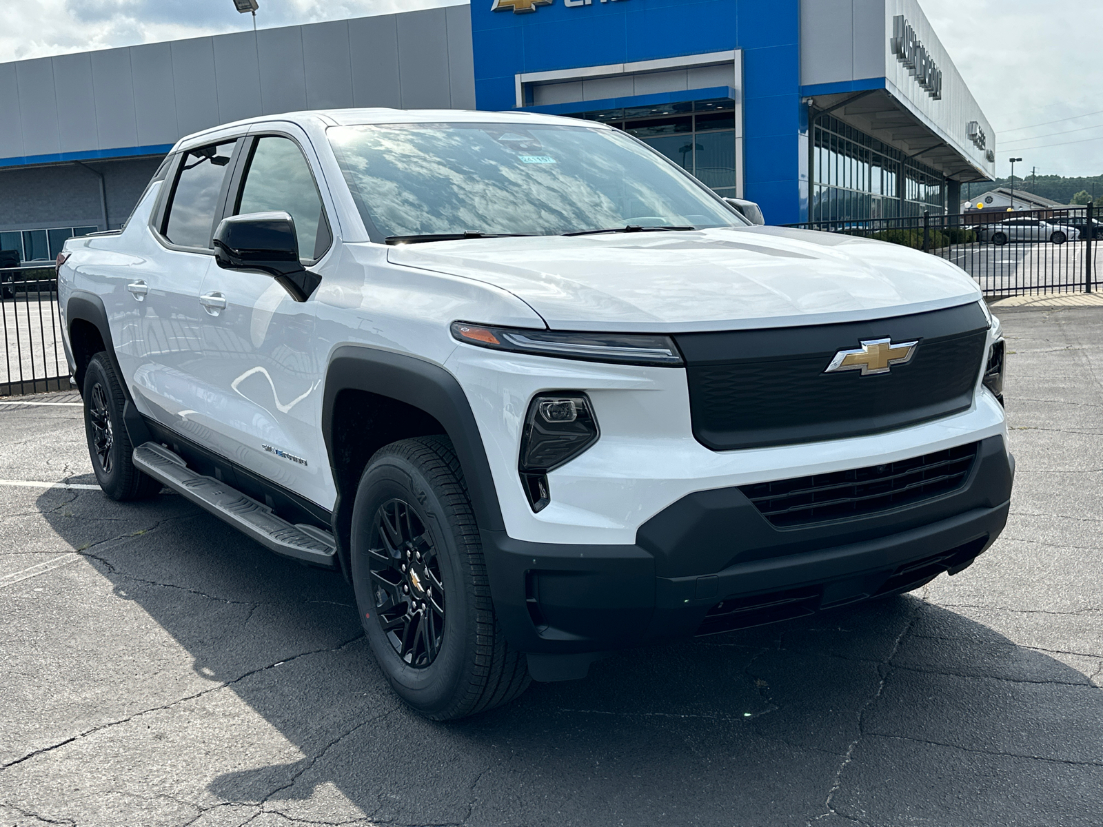 2024 Chevrolet Silverado EV Work Truck 4