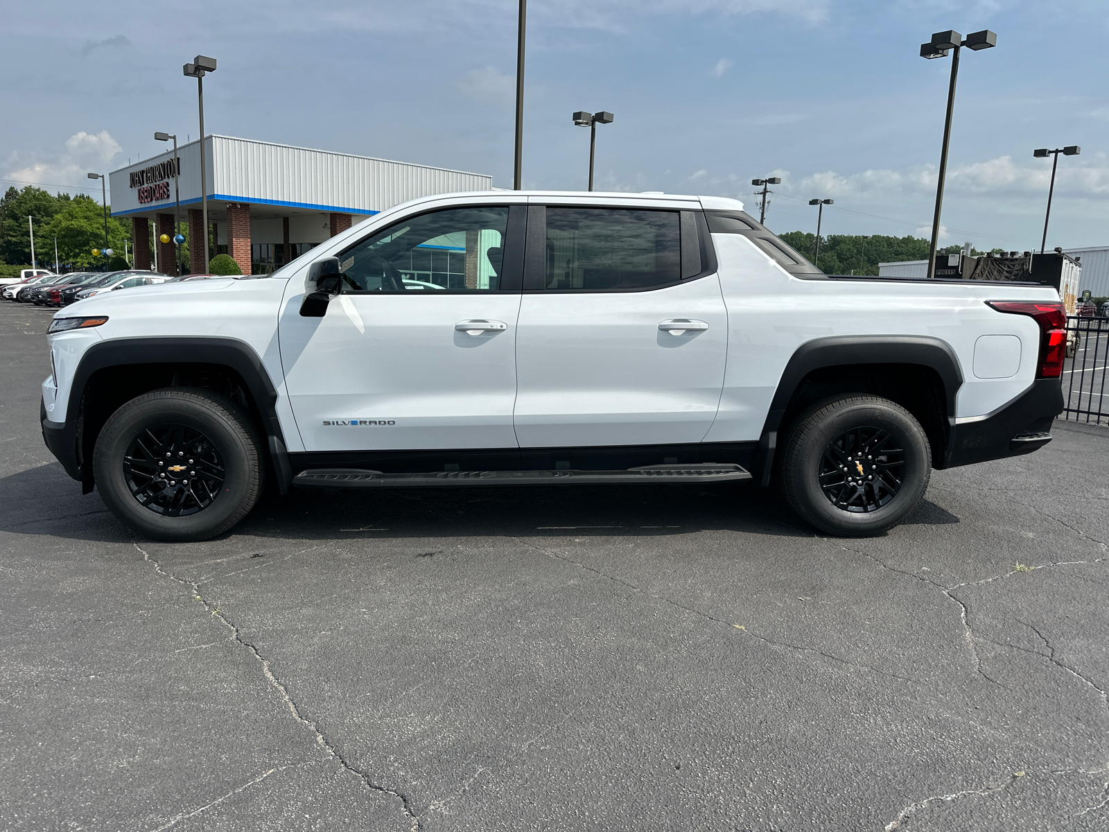 2024 Chevrolet Silverado EV Work Truck 9