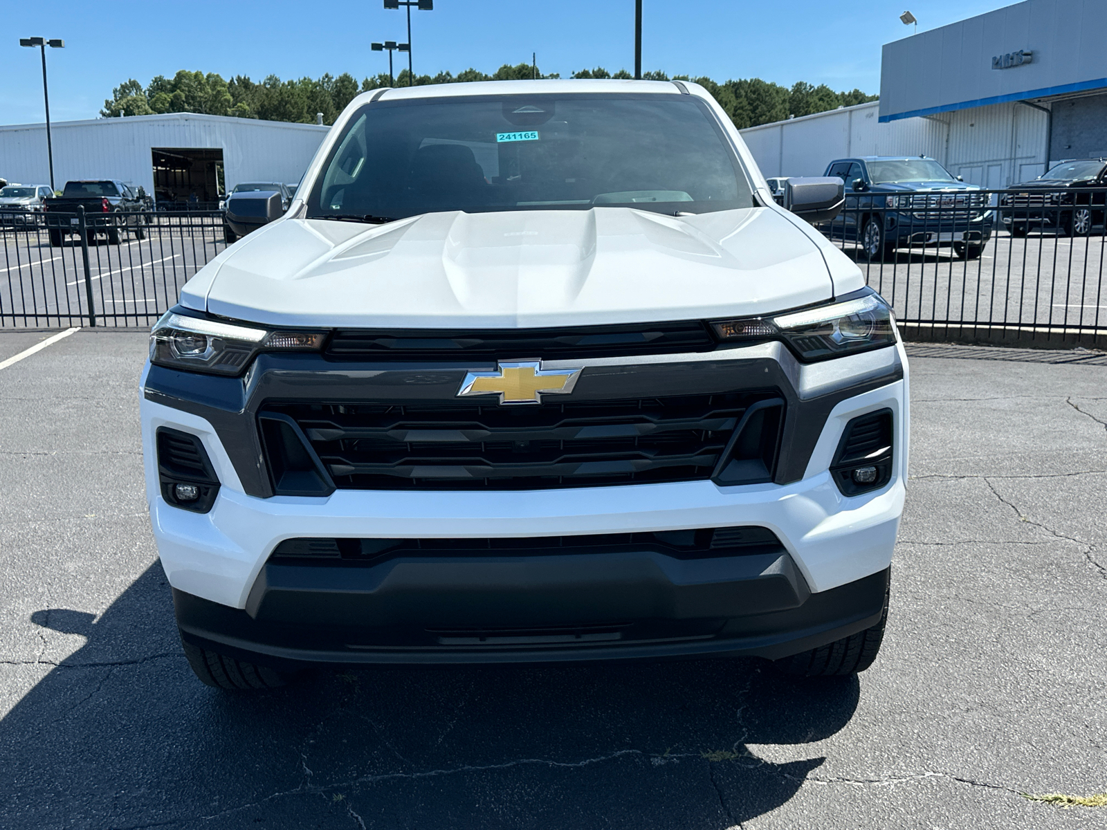 2024 Chevrolet Colorado LT 3