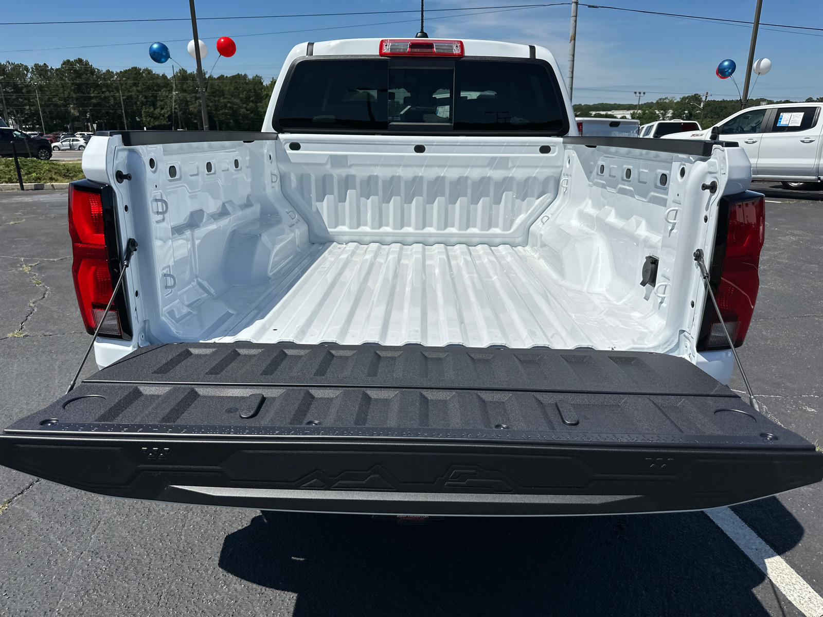 2024 Chevrolet Colorado LT 19